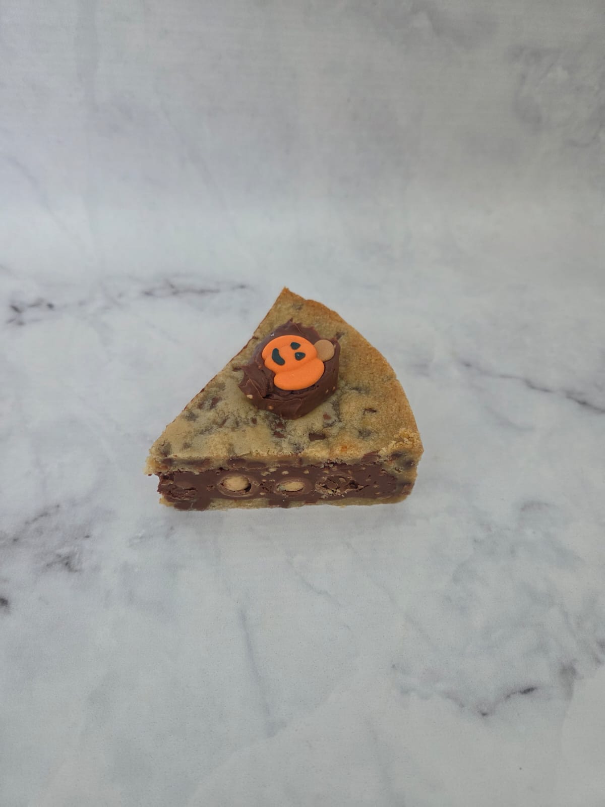 Malteser 'Halloween' Cookie Pie
