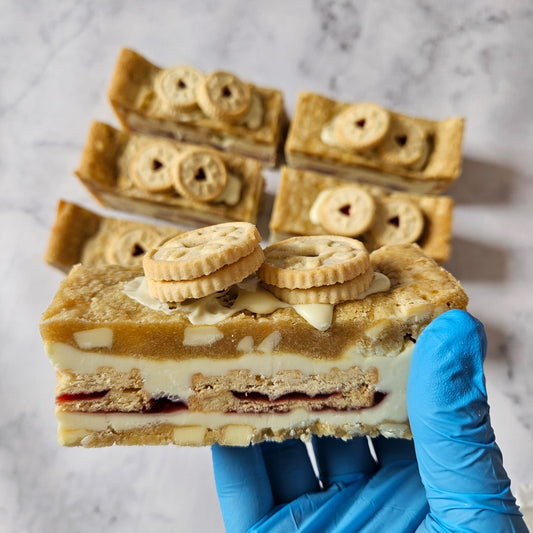 Jammy Dodger Cookie Bar