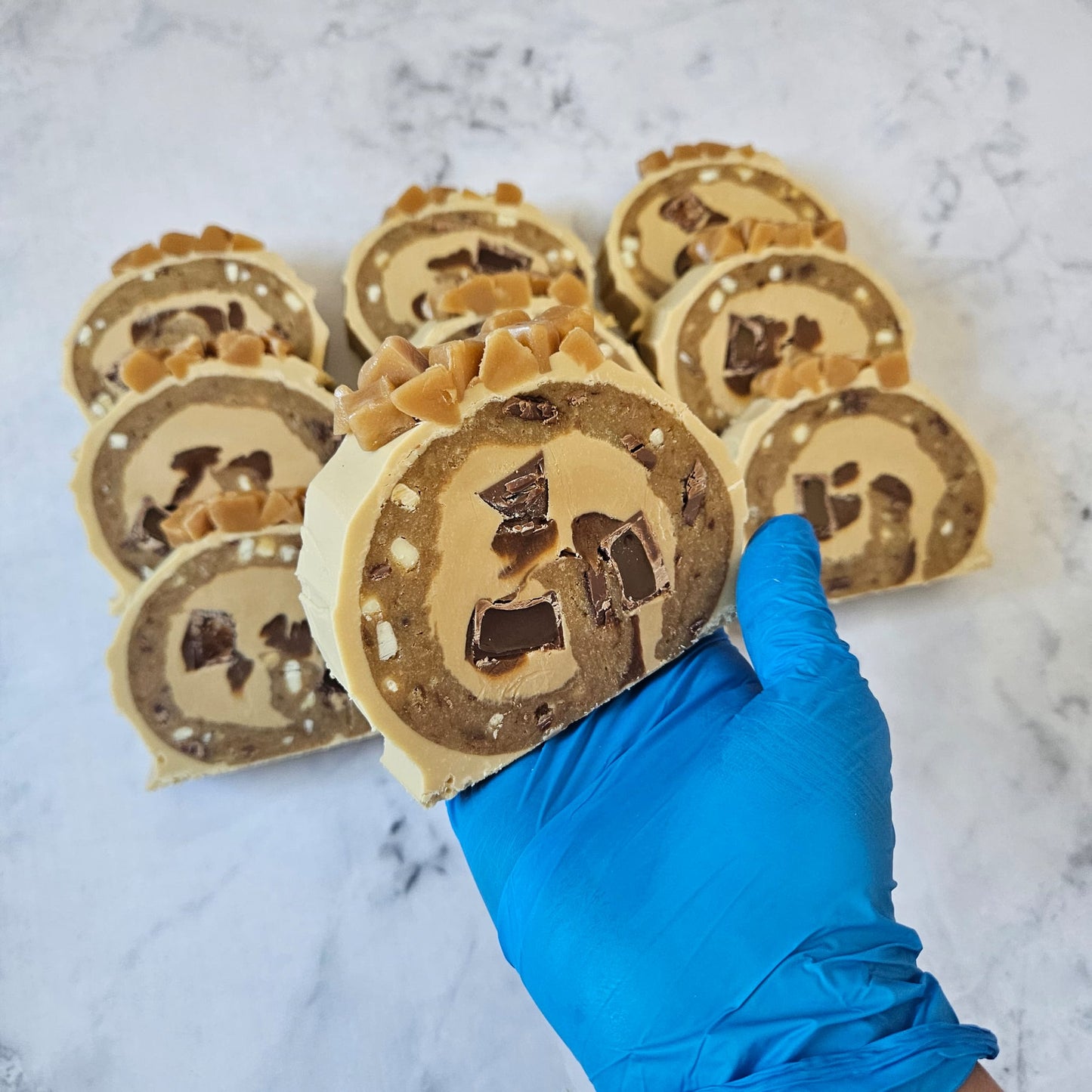 Caramel Blondie Roll