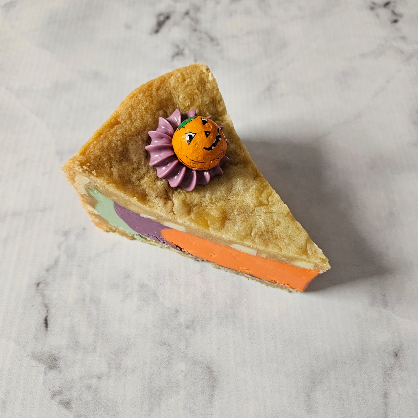 White Chocolate Chip 'Pumpkin' Cookie Pie